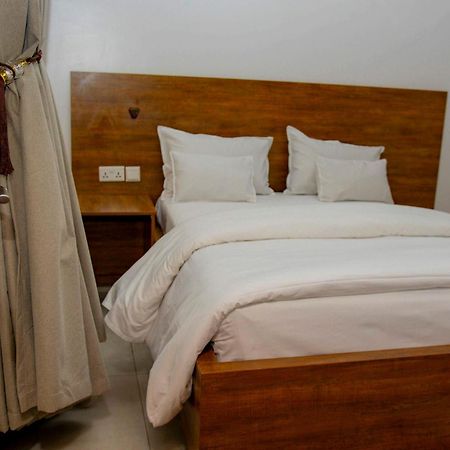 Ally Ngali Motel Kigali Extérieur photo