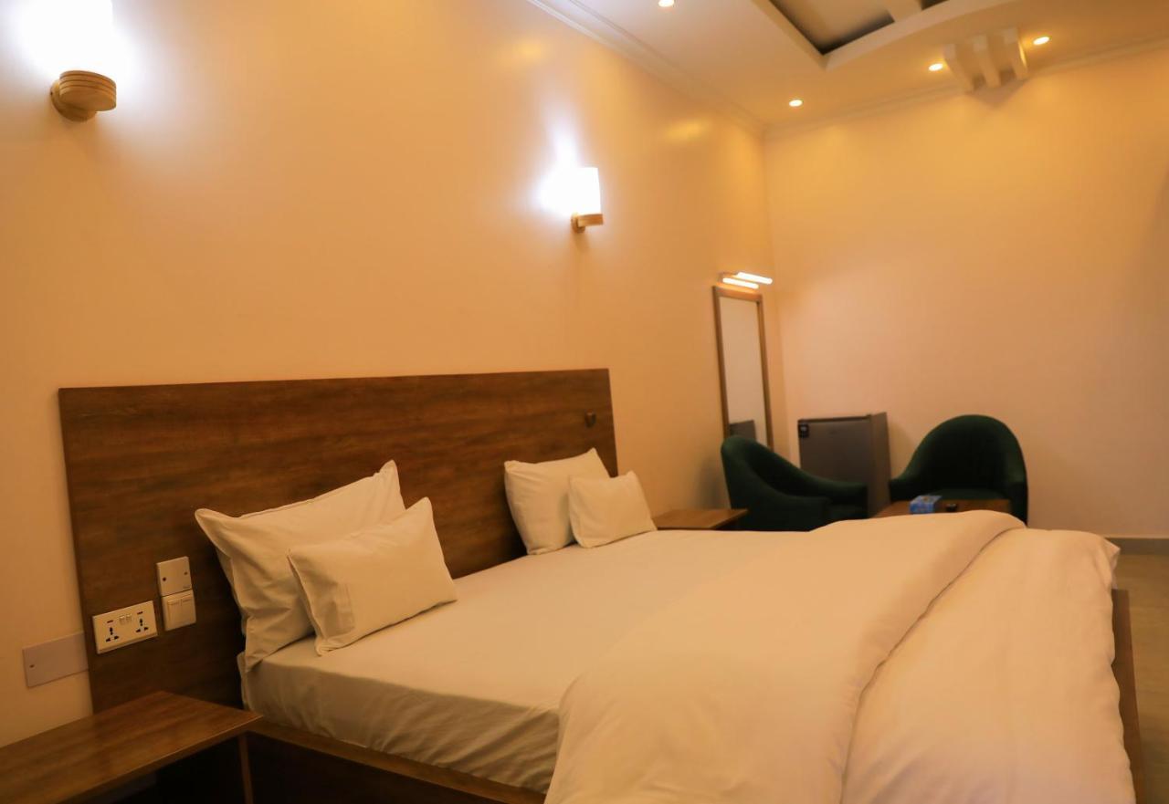 Ally Ngali Motel Kigali Extérieur photo